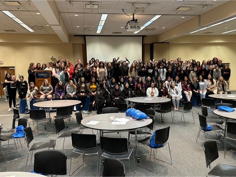 7th and 8th Grade Girls had an amazing day at the Latina Youth Leadership Conference at UNK!! We even met up with a Gibbon alumni!!!